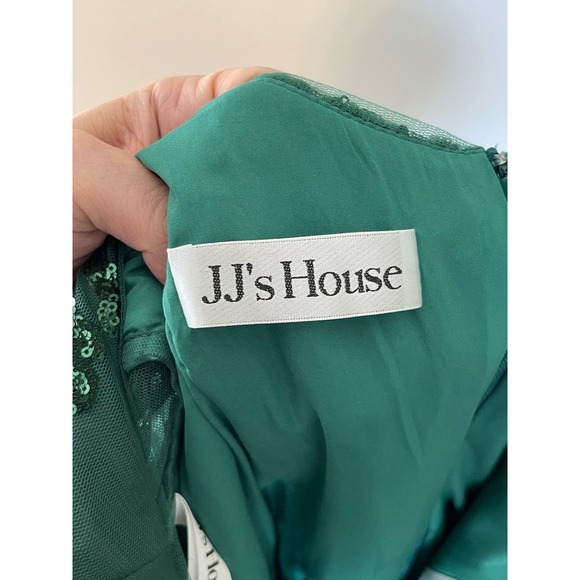 Elegant Green Sequin Midi Dress - Picture 13 of 14